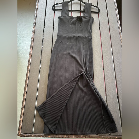 Reformation Cassi Knit Dress | Black | Small - Picture 5 of 8